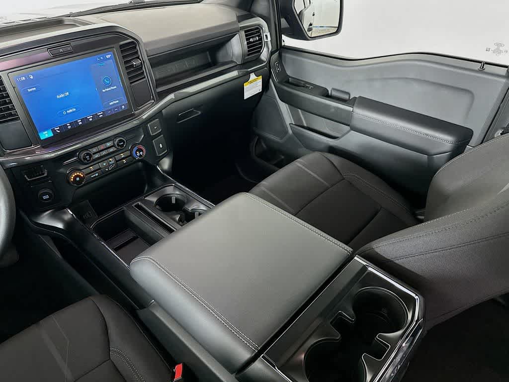 Ford F-150 STX 2026