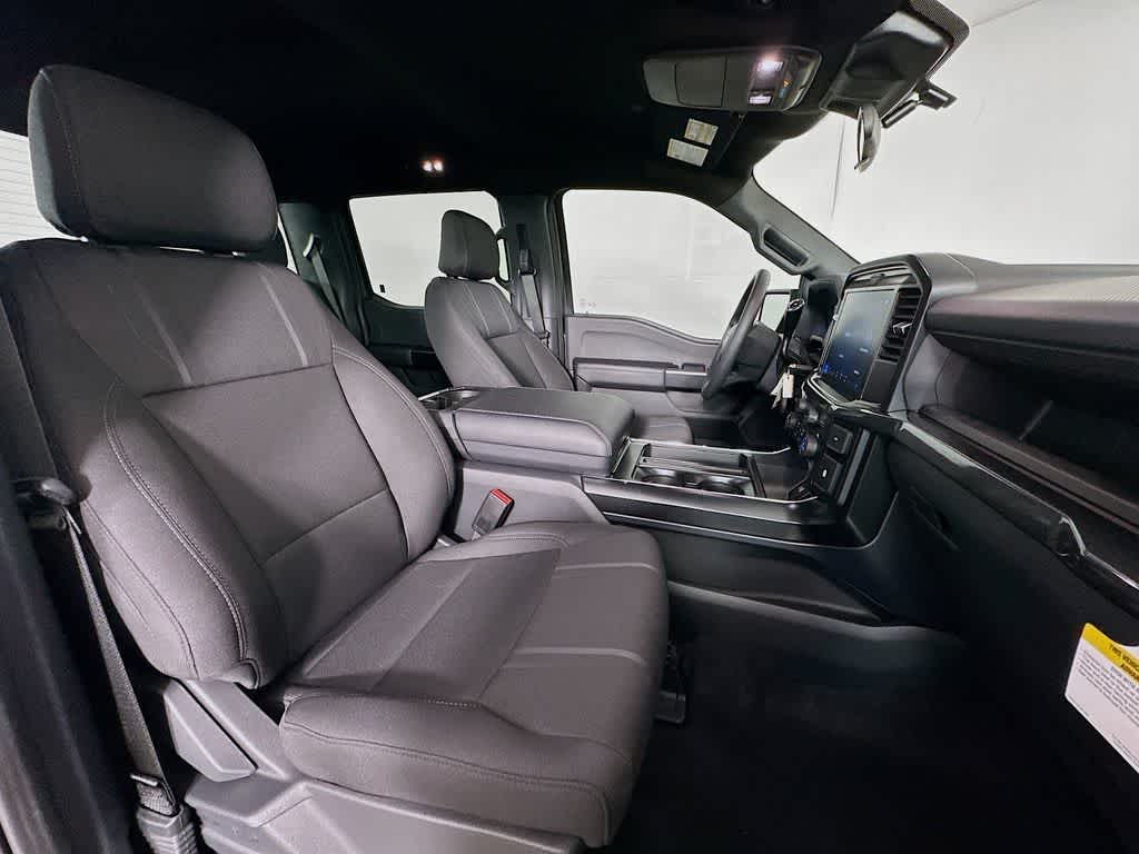 Ford F-150 STX 2026