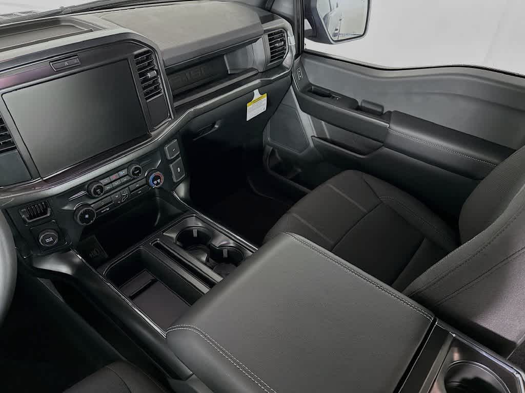 Ford F-150 STX 2026