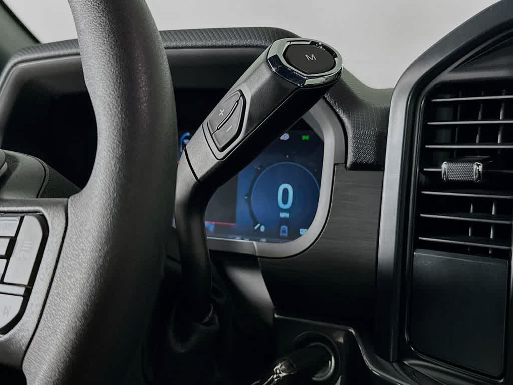 Ford F-150 STX 2026