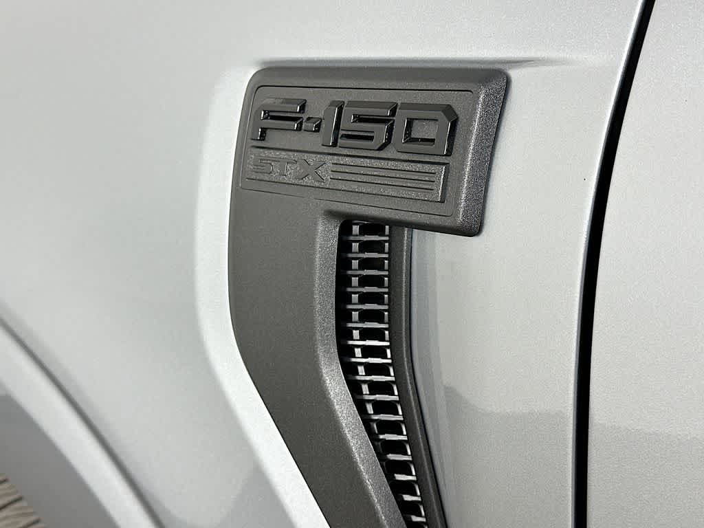 Ford F-150 STX 2026