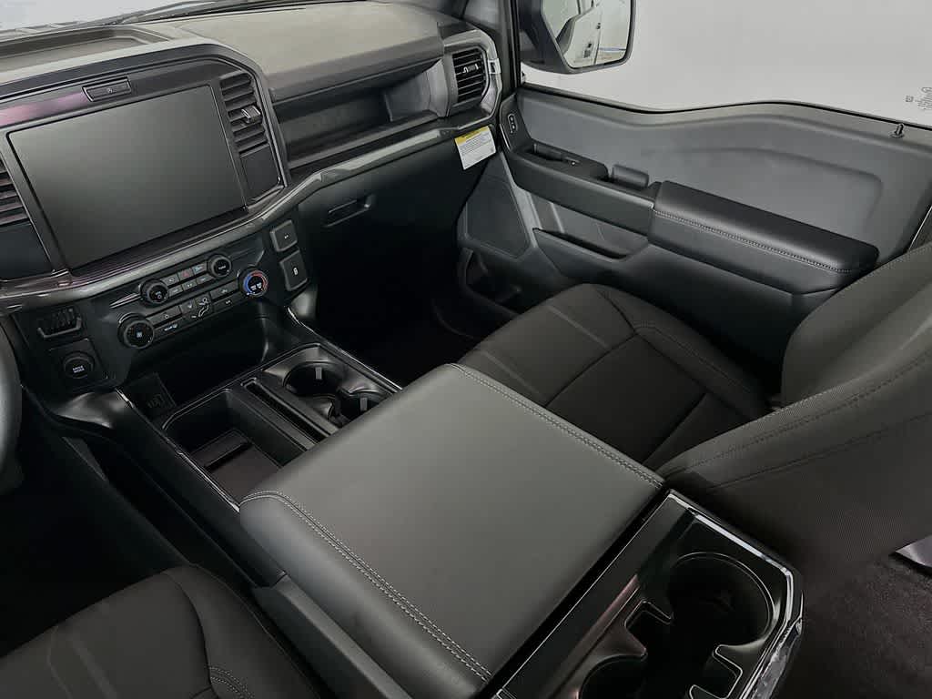 Ford F-150 STX 2026