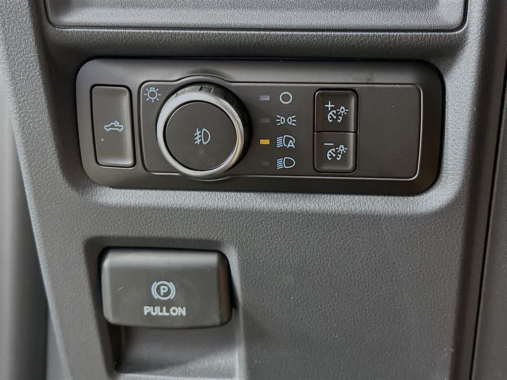 Ford F-150 STX 2026