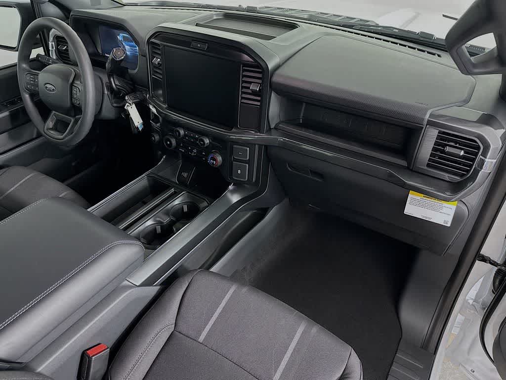 Ford F-150 STX 2026