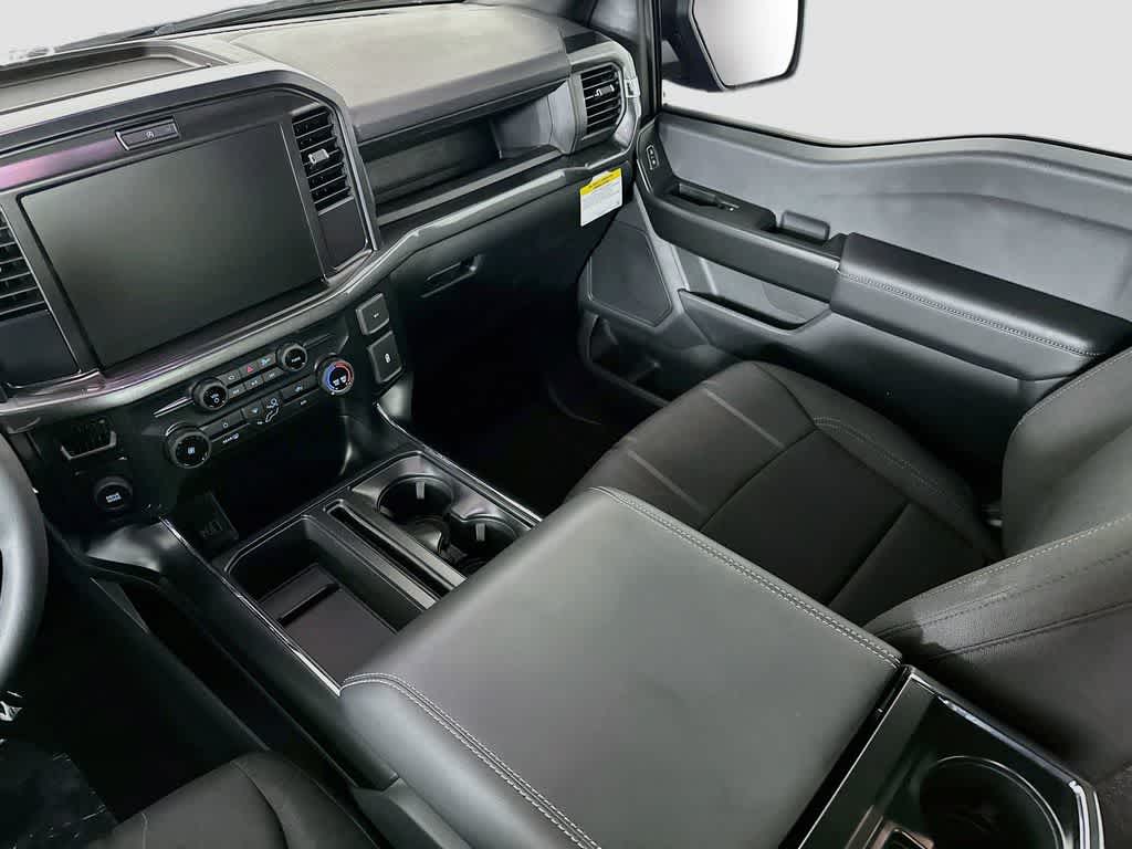 Ford F-150 STX 2026