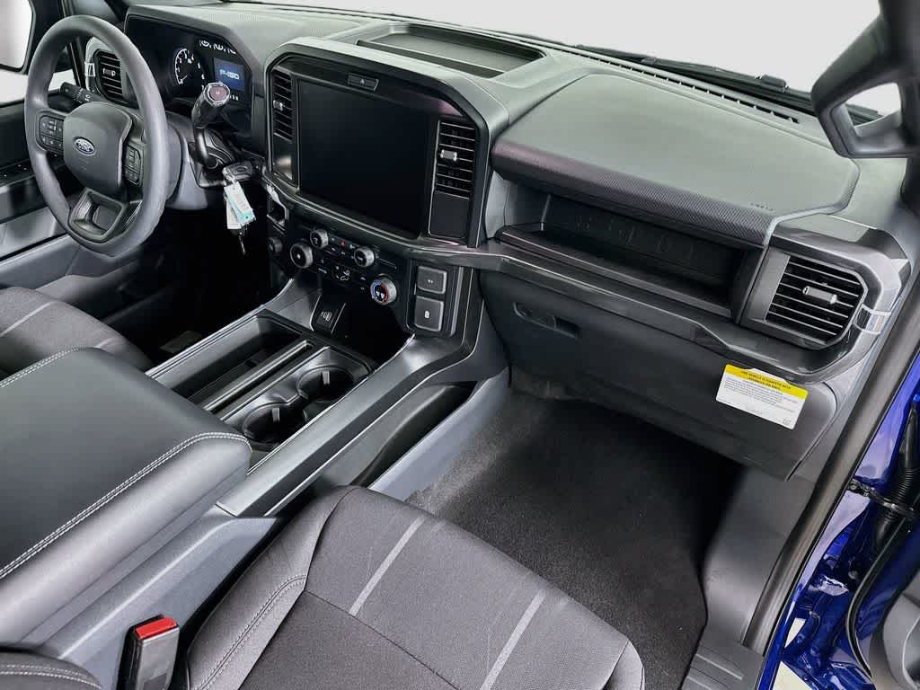 Ford F-150 STX 2026