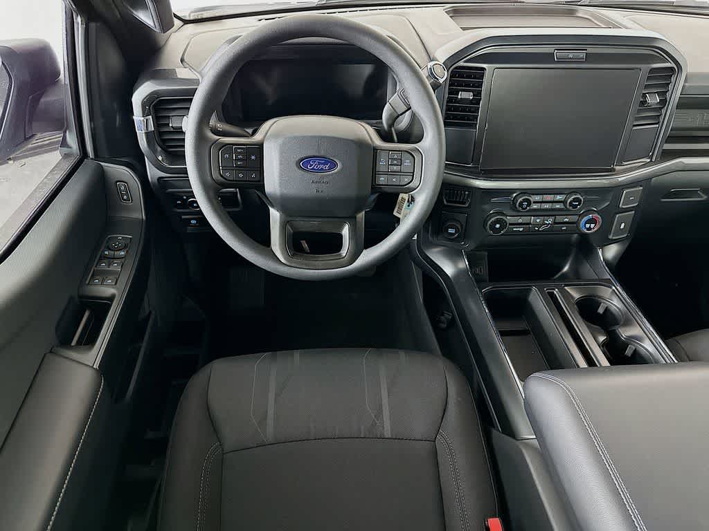 Ford F-150 STX 2026
