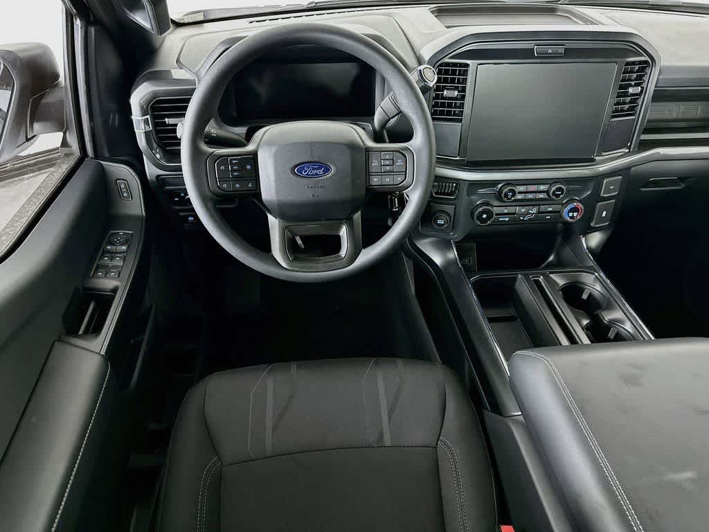 Ford F-150 STX 2026
