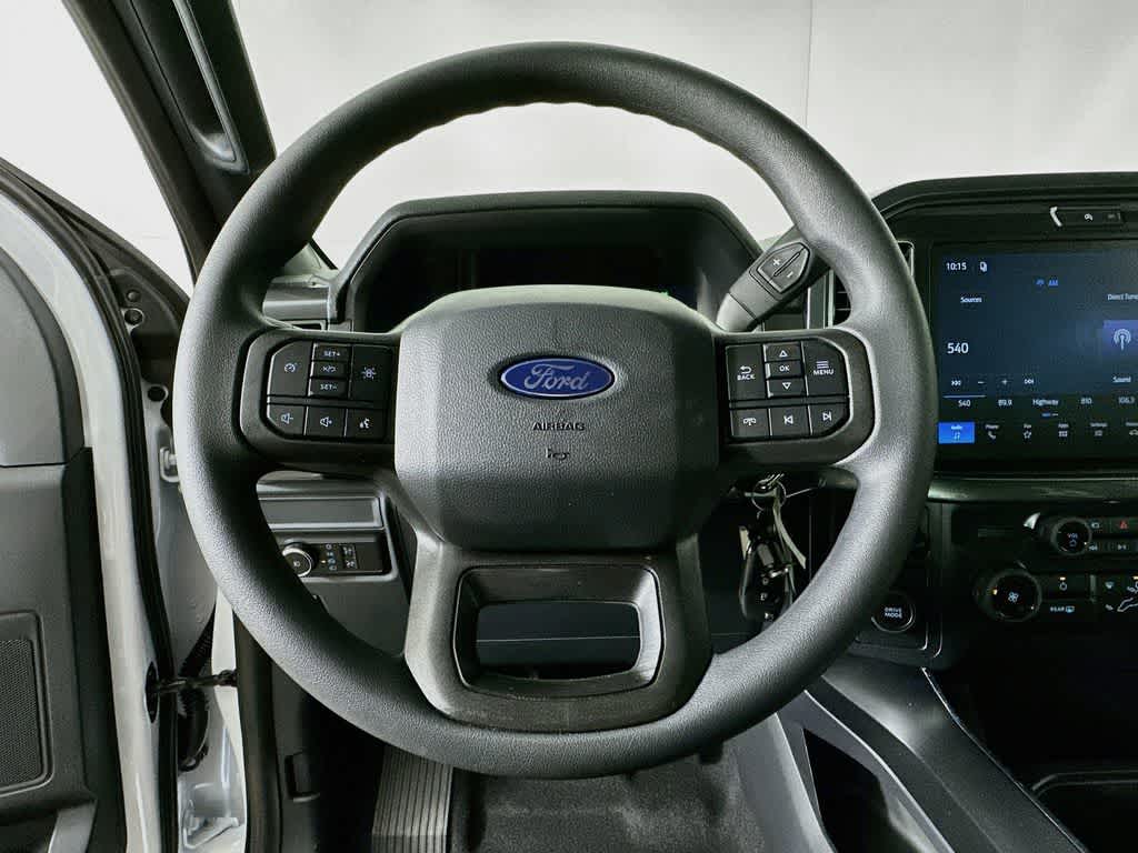 Ford F-150 STX 2026