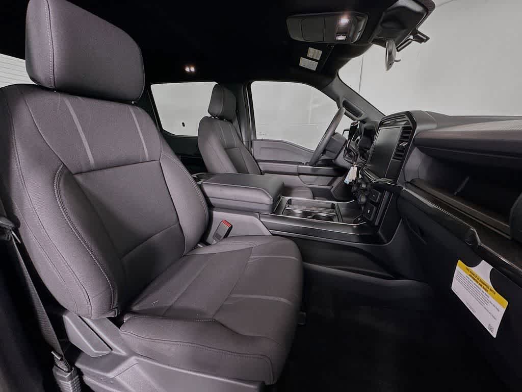 Ford F-150 STX 2026