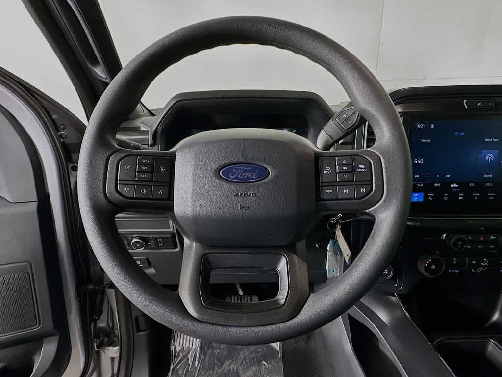 Ford F-150 STX 2026