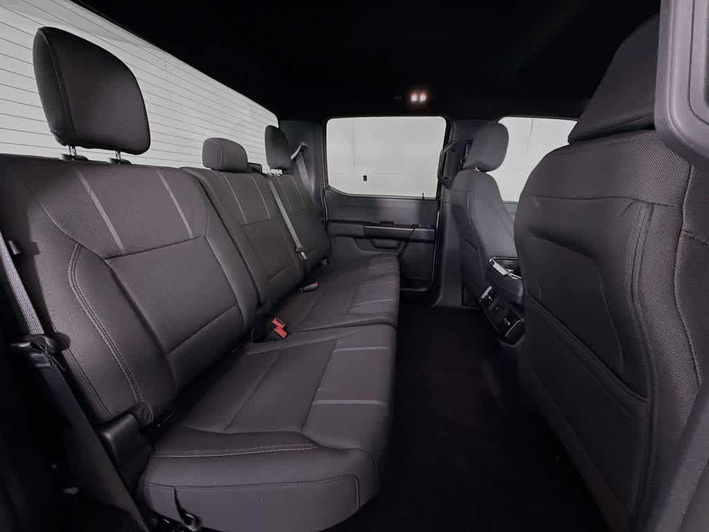 Ford F-150 STX 2026