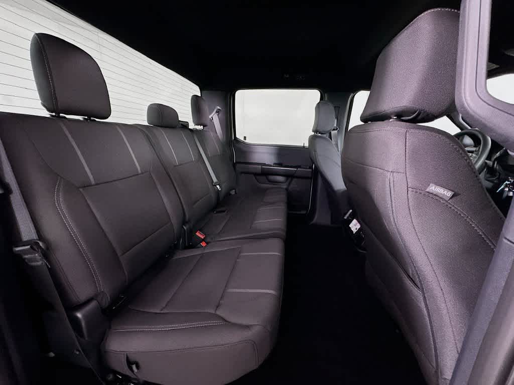 Ford F-150 STX 2026