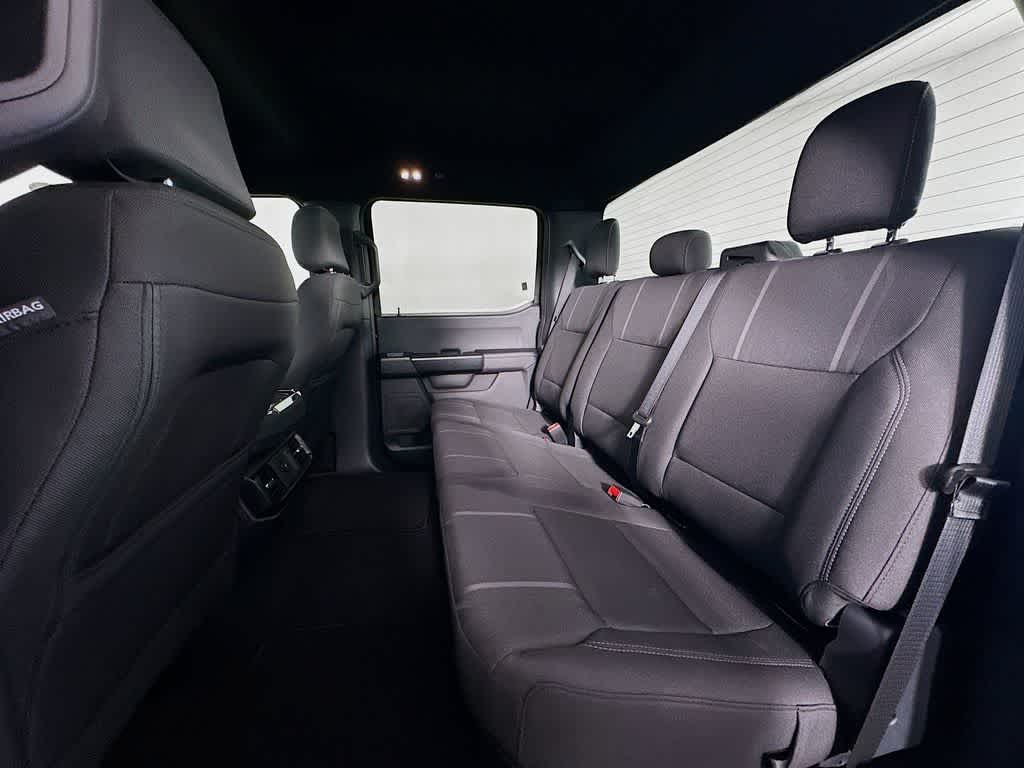 Ford F-150 STX 2026
