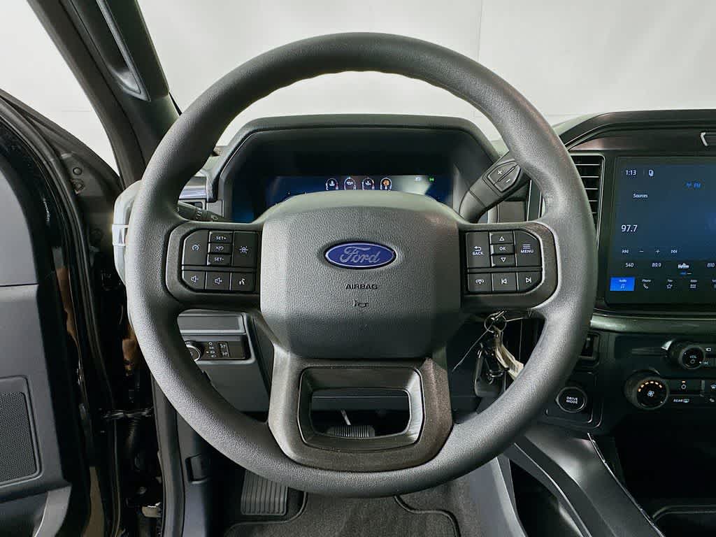 Ford F-150 STX 2026