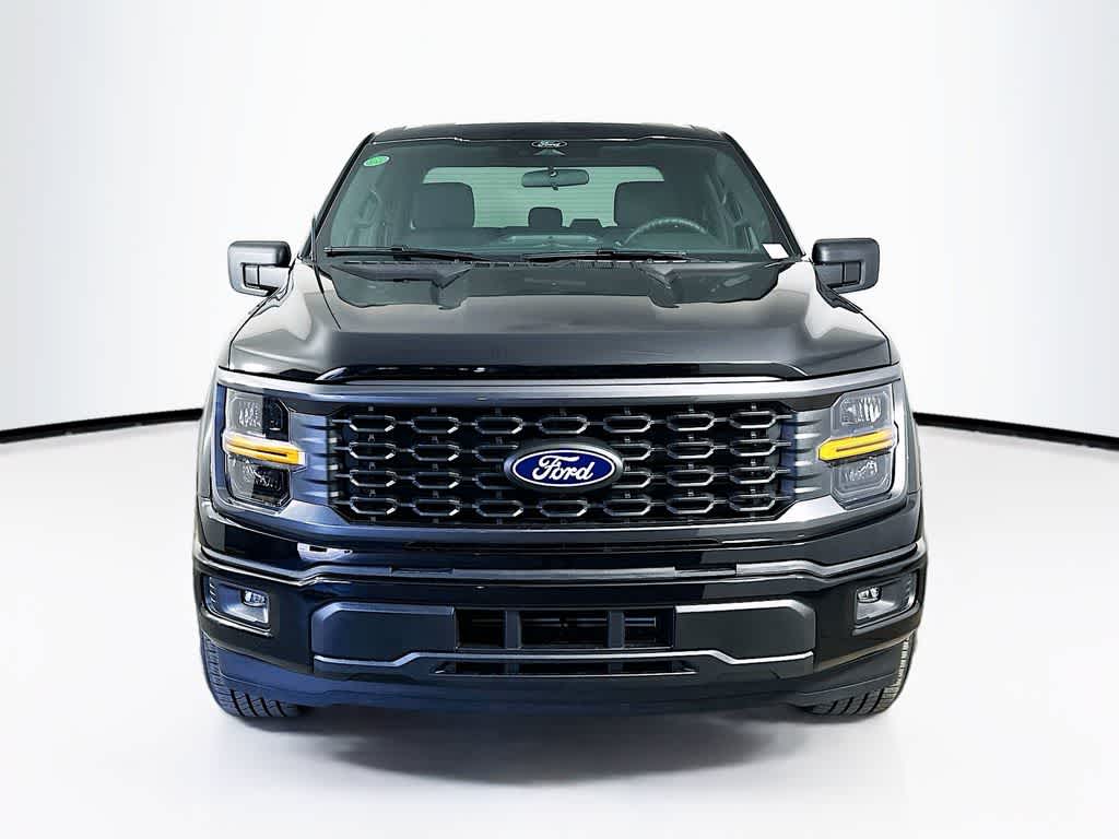 Ford F-150 STX 2026