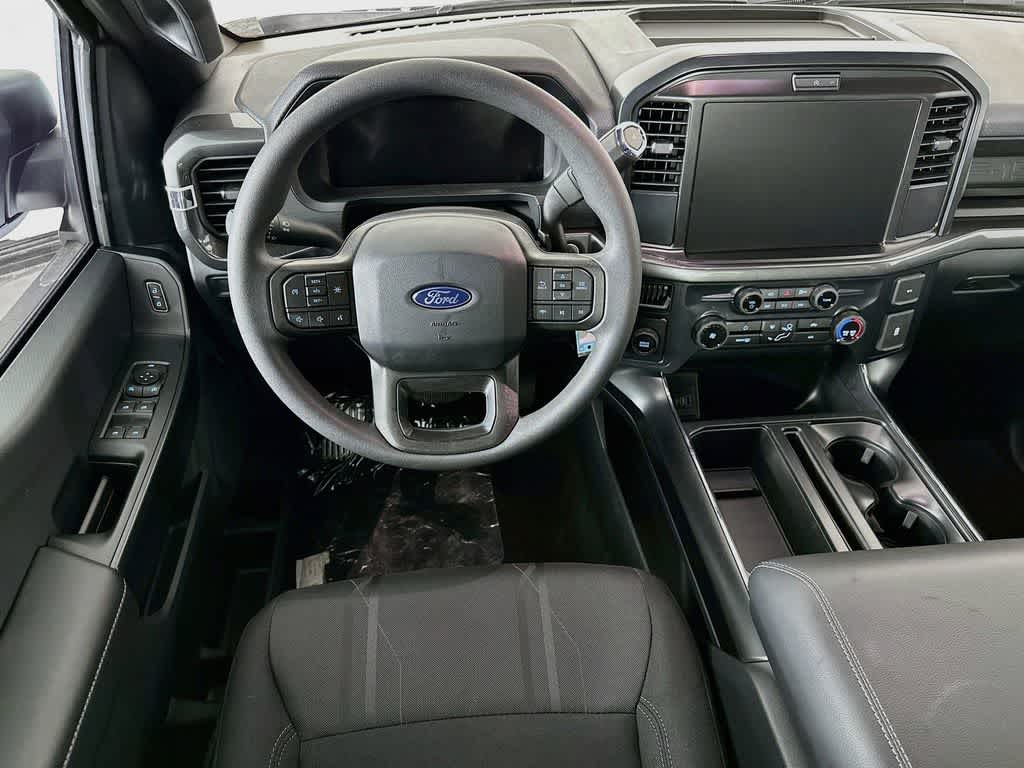 Ford F-150 STX 2026