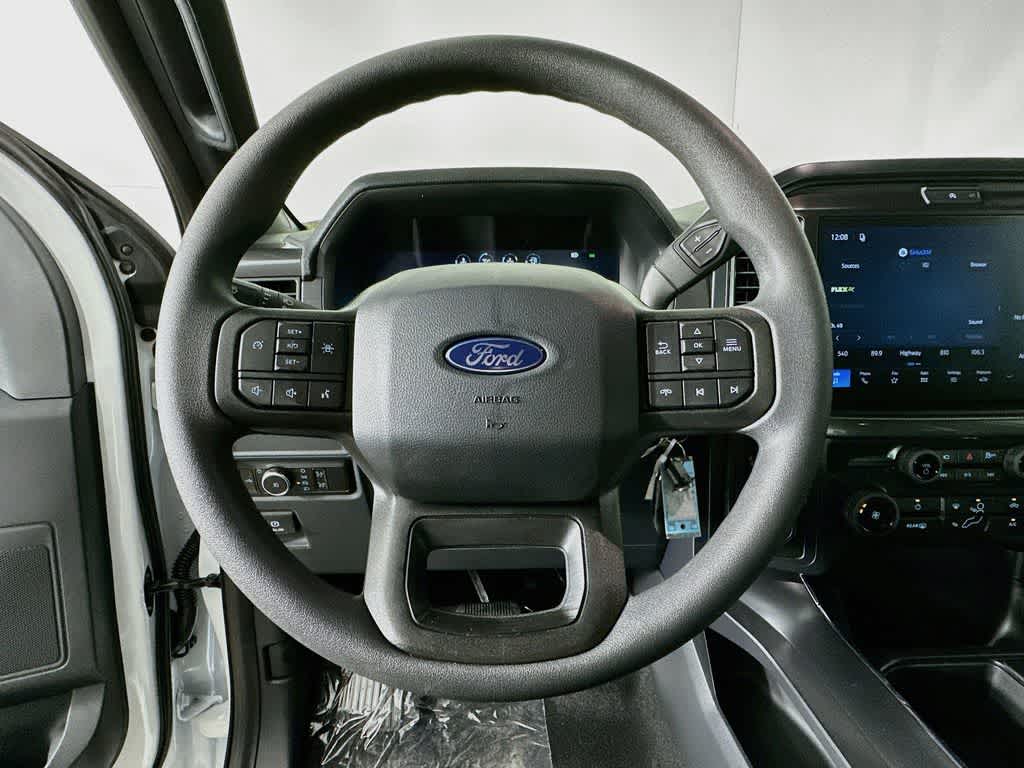 Ford F-150 STX 2026