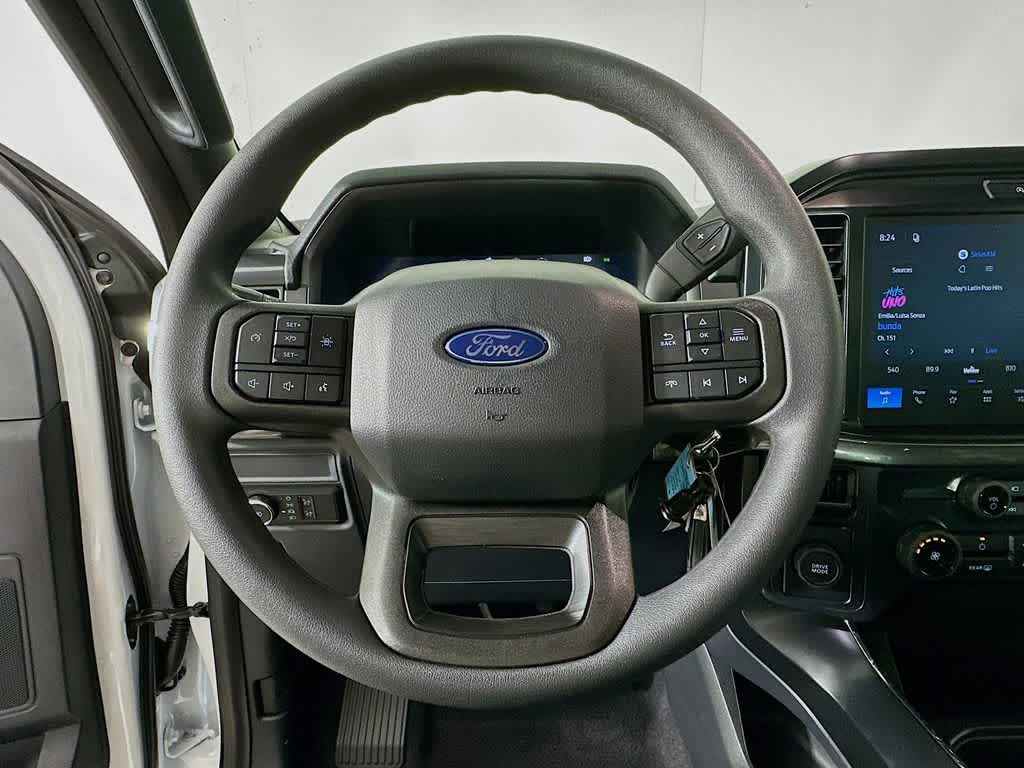 Ford F-150 STX 2026