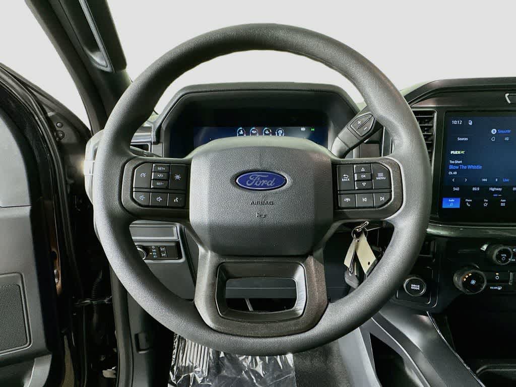 Ford F-150 STX 2026