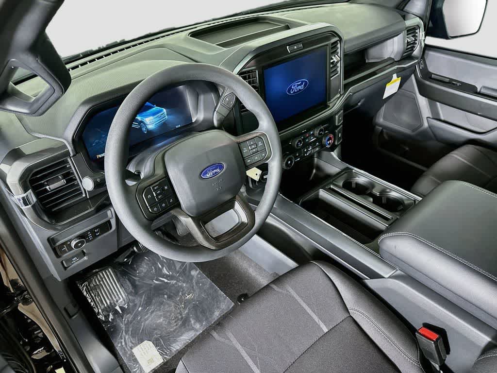 Ford F-150 STX 2026
