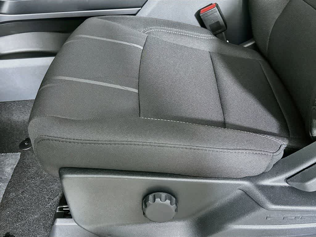 Ford F-150 STX 2026