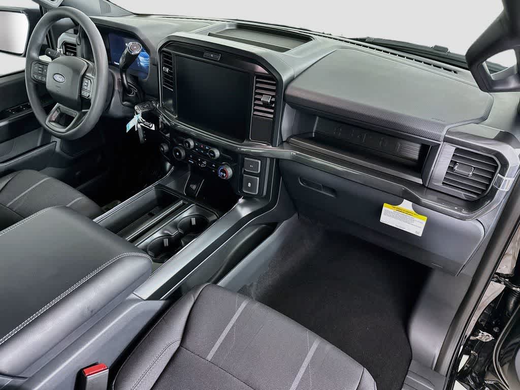 Ford F-150 STX 2026
