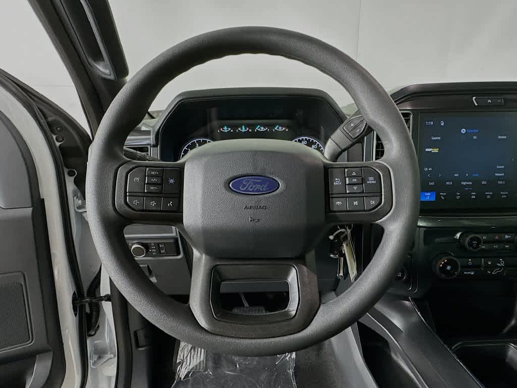 Ford F-150 STX 2026