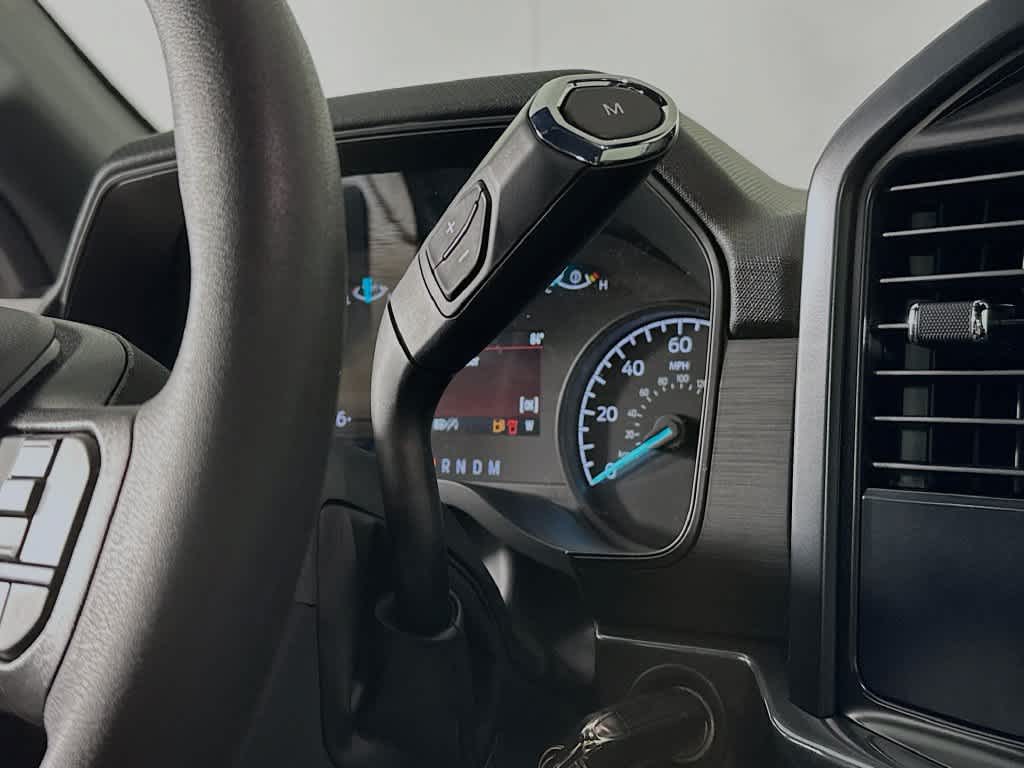 Ford F-150 STX 2026