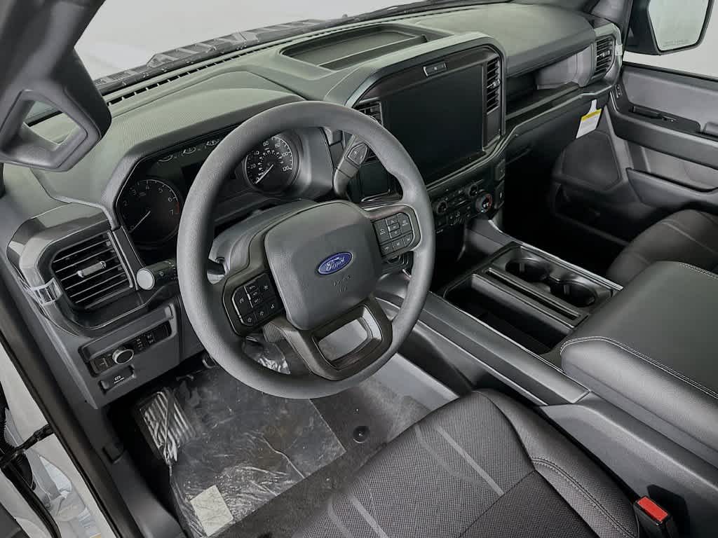 Ford F-150 STX 2026