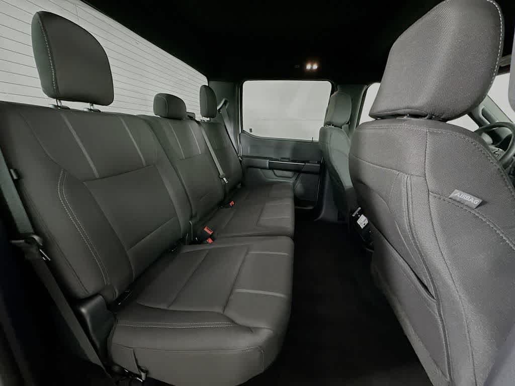 Ford F-150 STX 2026