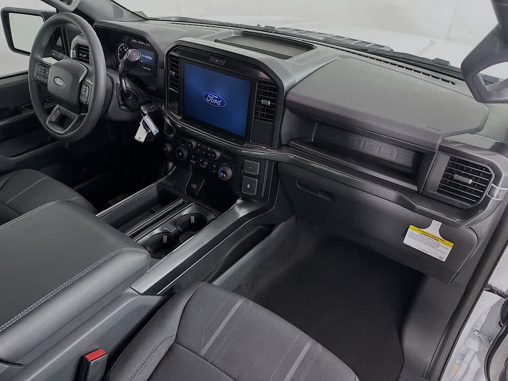 Ford F-150 STX 2026