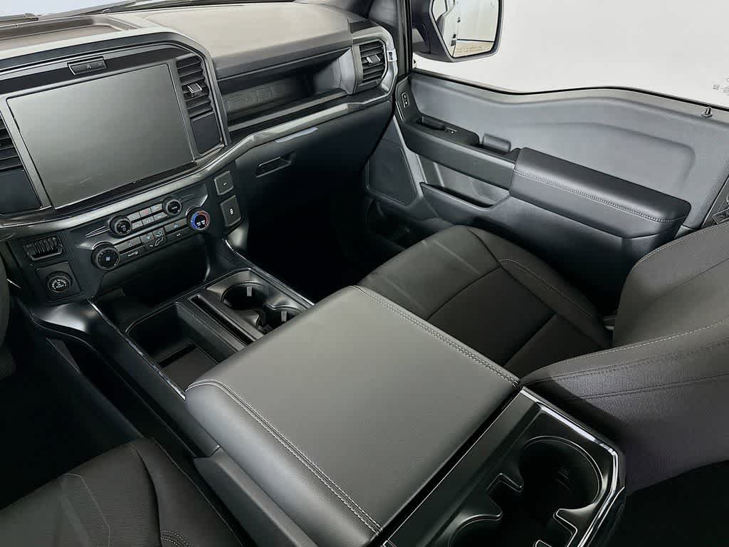 Ford F-150 STX 2026