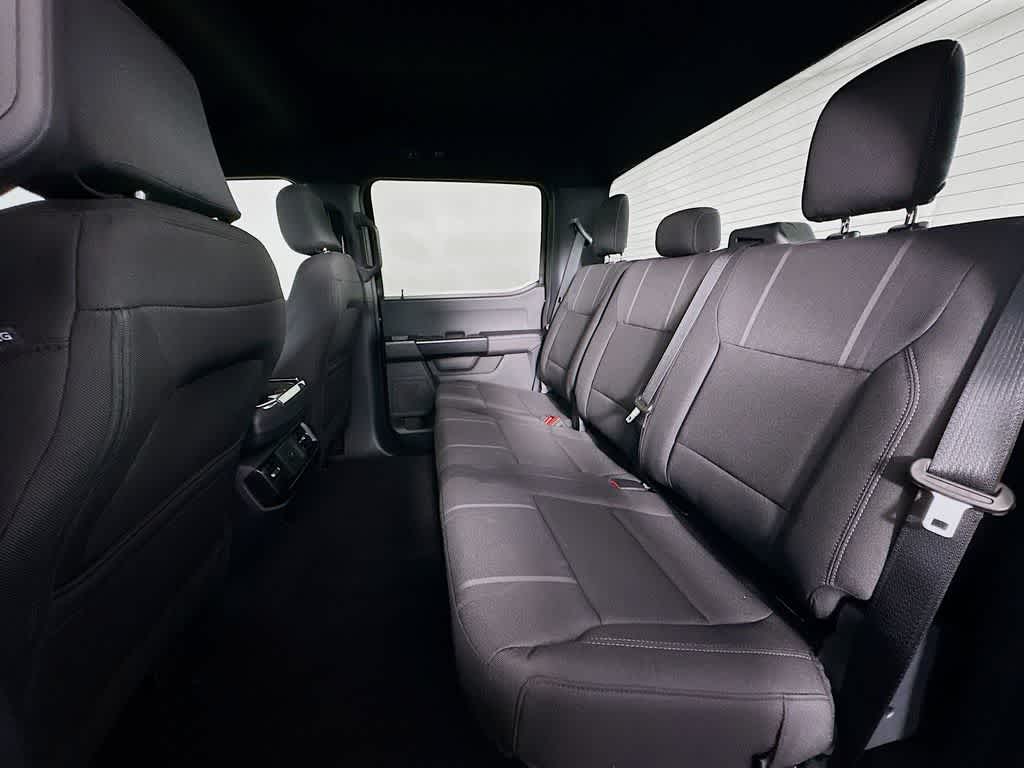 Ford F-150 STX 2026