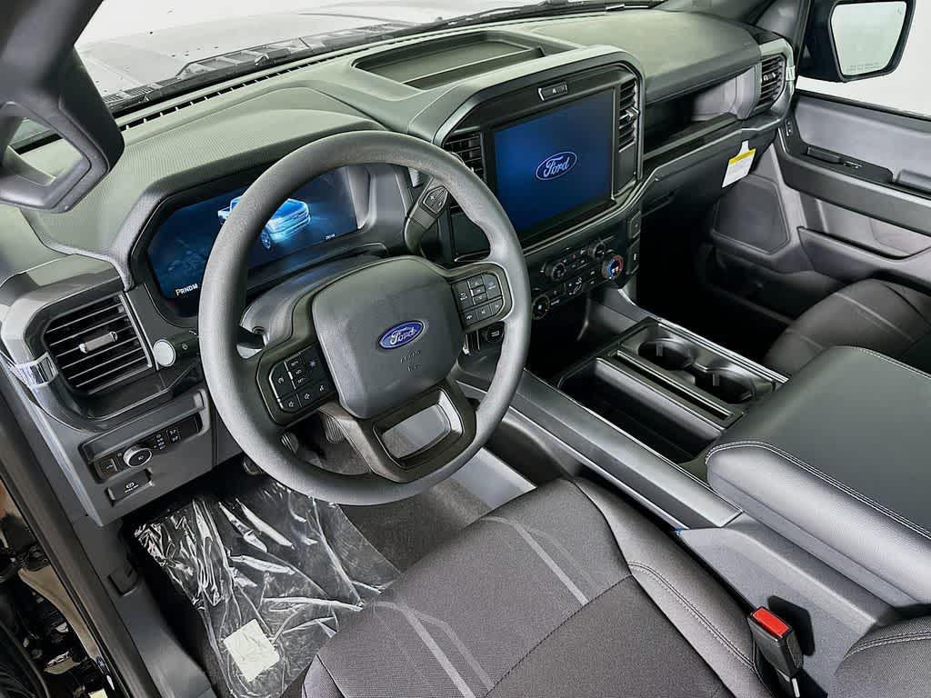 Ford F-150 STX 2026
