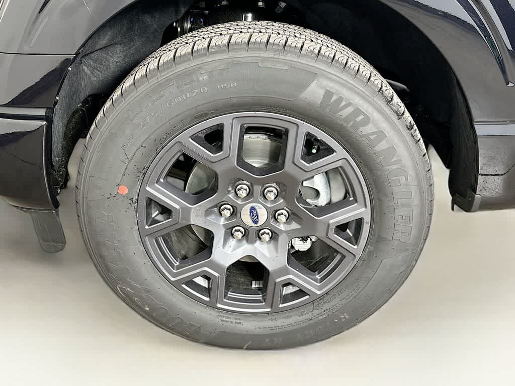 Ford F-150 STX 2026