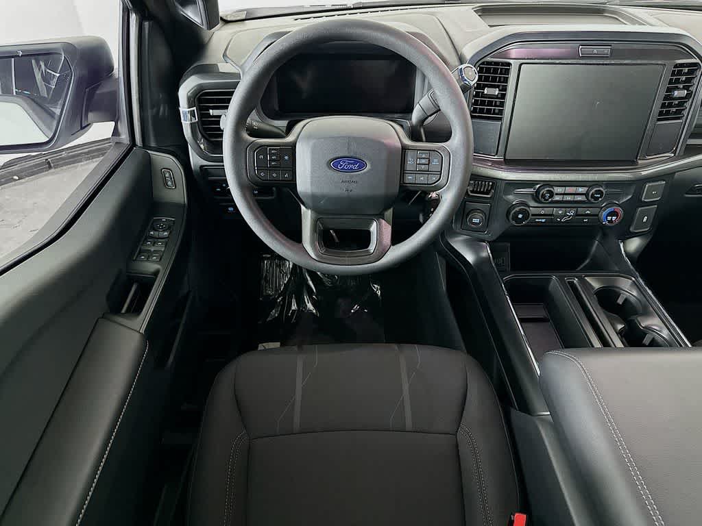 Ford F-150 STX 2026