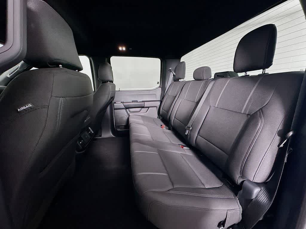 Ford F-150 STX 2026
