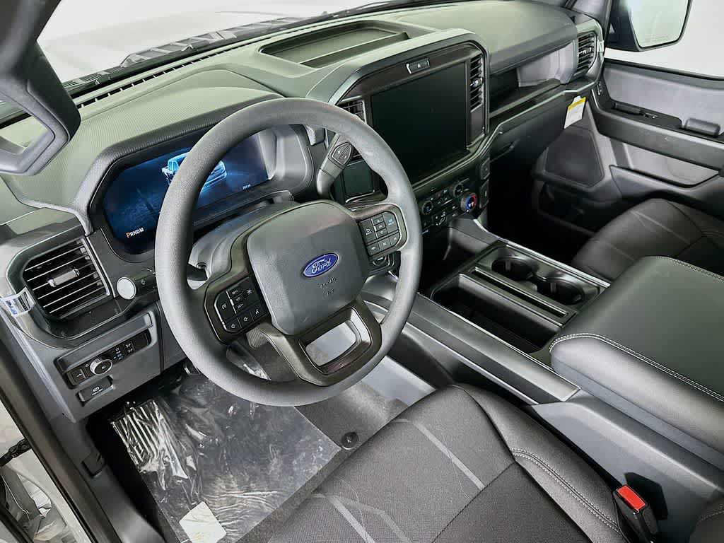 Ford F-150 STX 2026