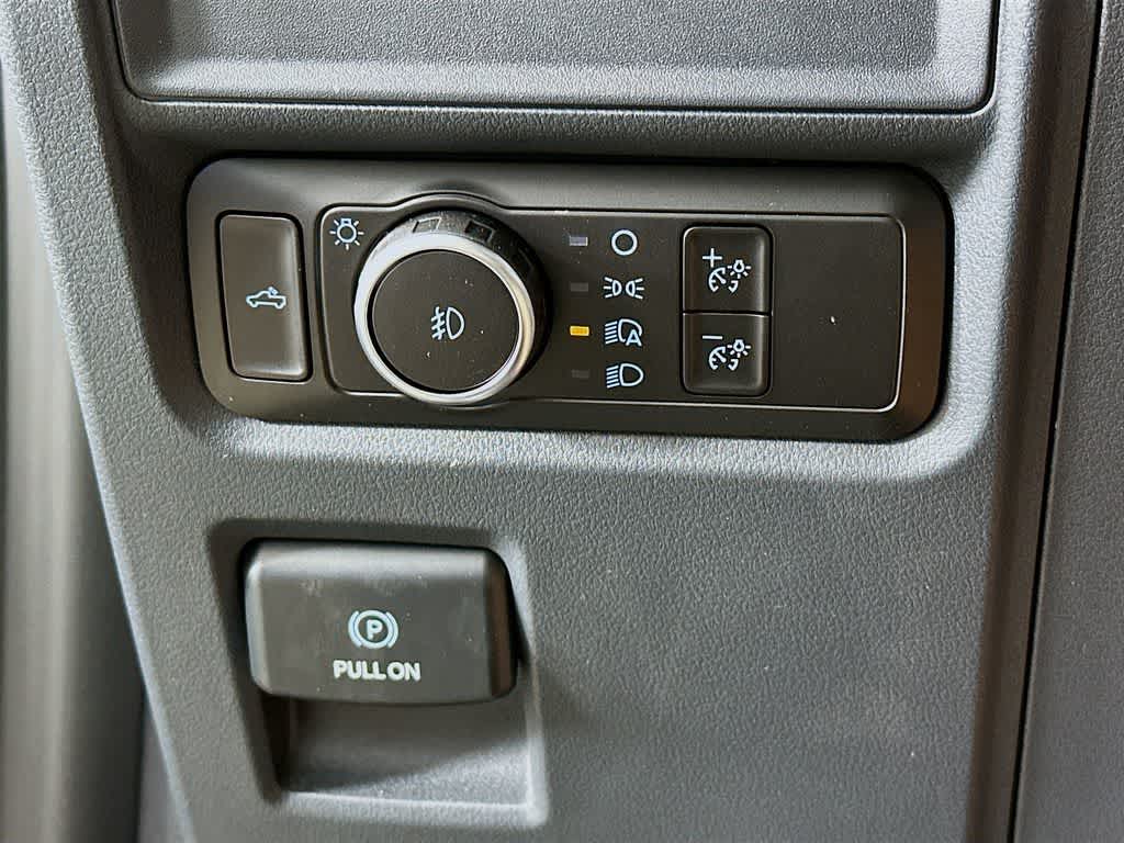 Ford F-150 STX 2026