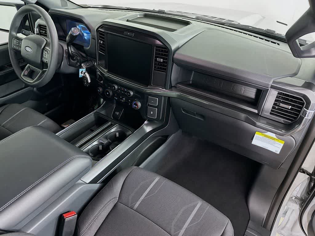 Ford F-150 STX 2026