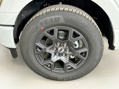 Ford F-150 STX 2026