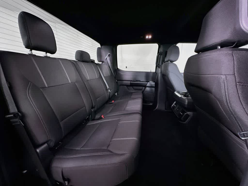 Ford F-150 STX 2026