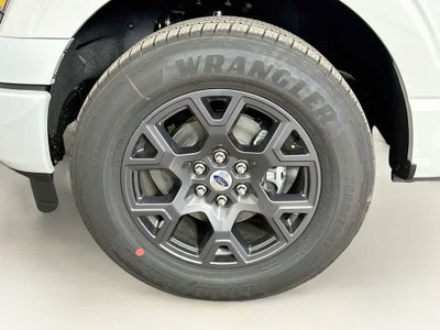 Ford F-150 STX 2026