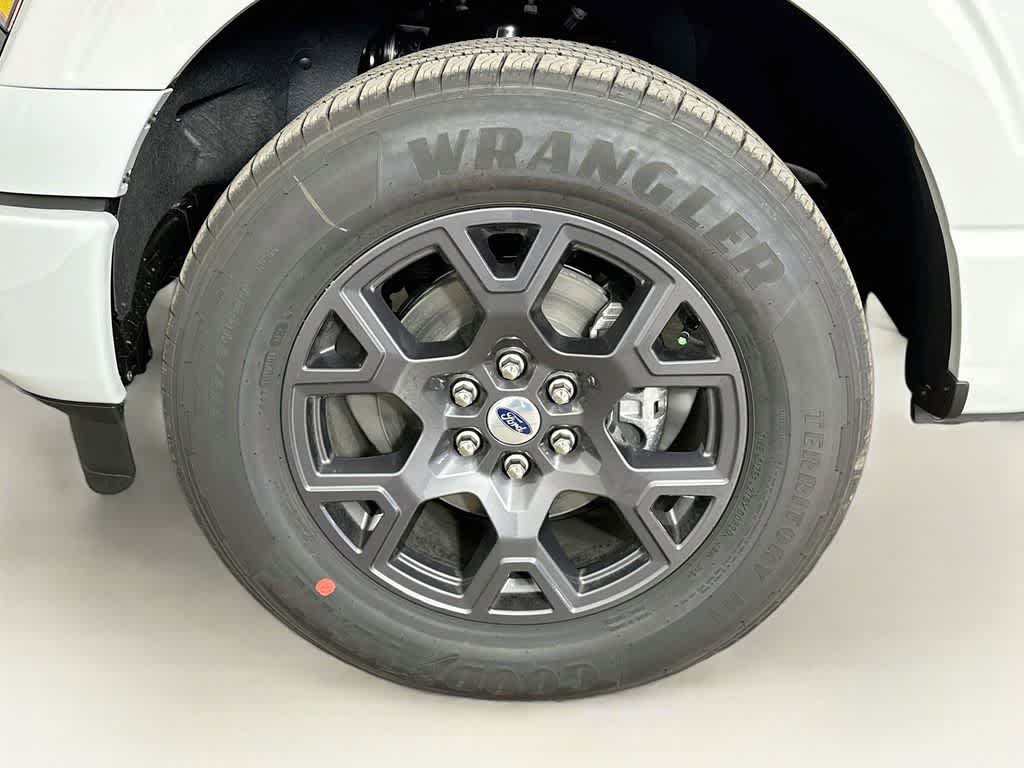 Ford F-150 STX 2026