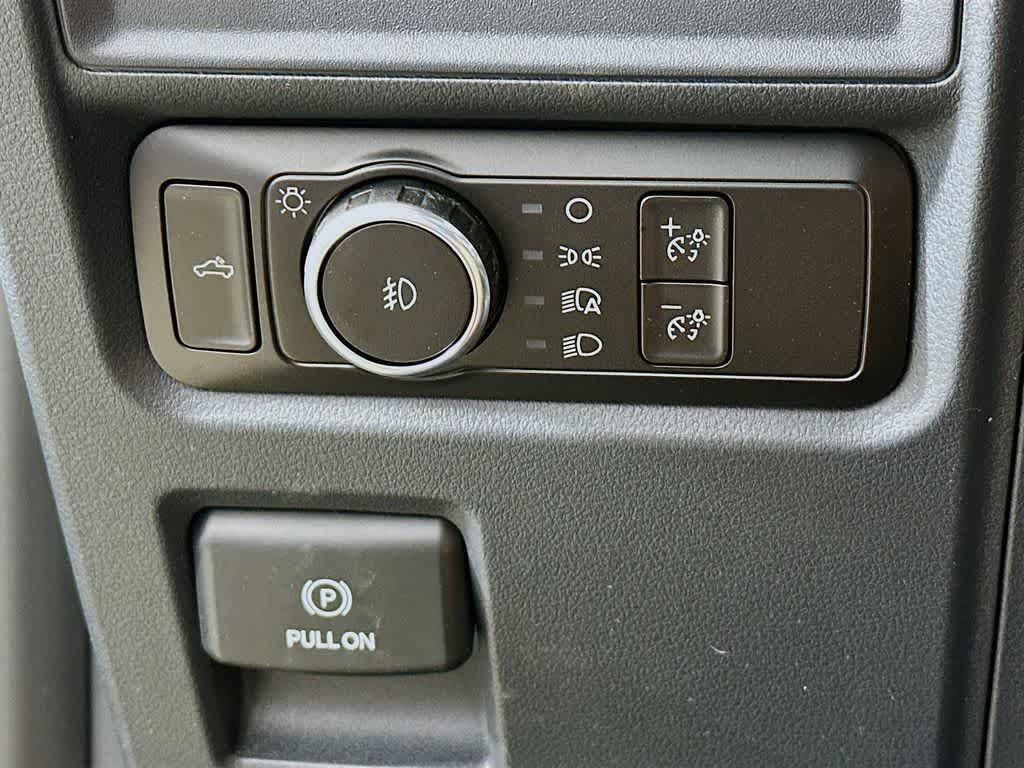 Ford F-150 STX 2026