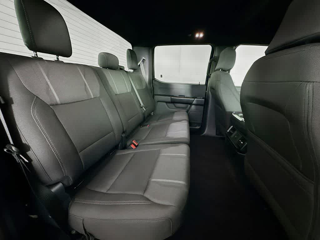 Ford F-150 STX 2026