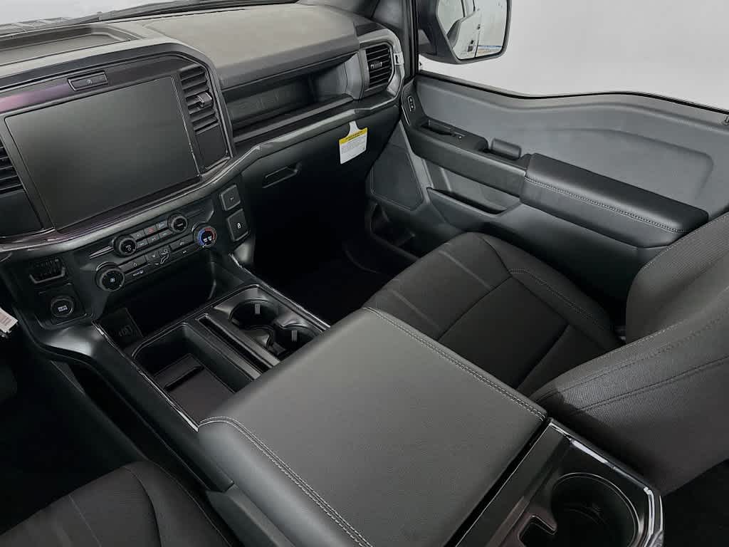 Ford F-150 STX 2026