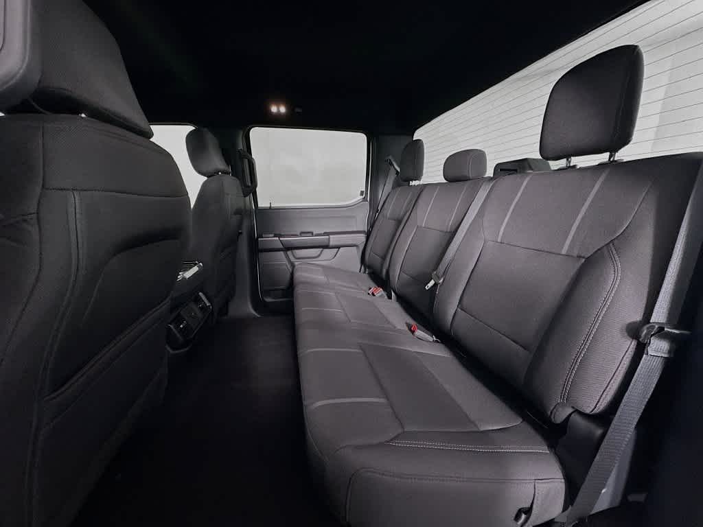 Ford F-150 STX 2026