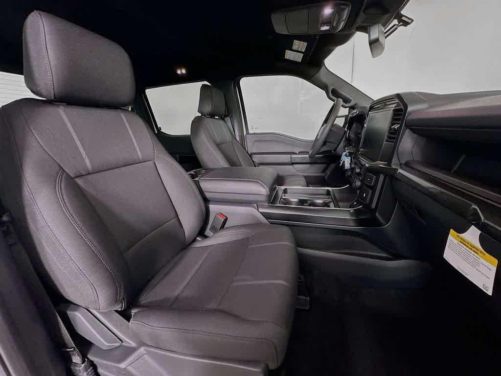 Ford F-150 STX 2026